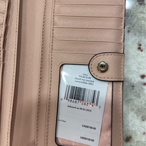 ❌SOLD❌Kate Spade Dusty Pink Bifold Wallet - Picture 3 of 4
